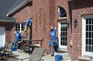 window cleaning in bloomington il